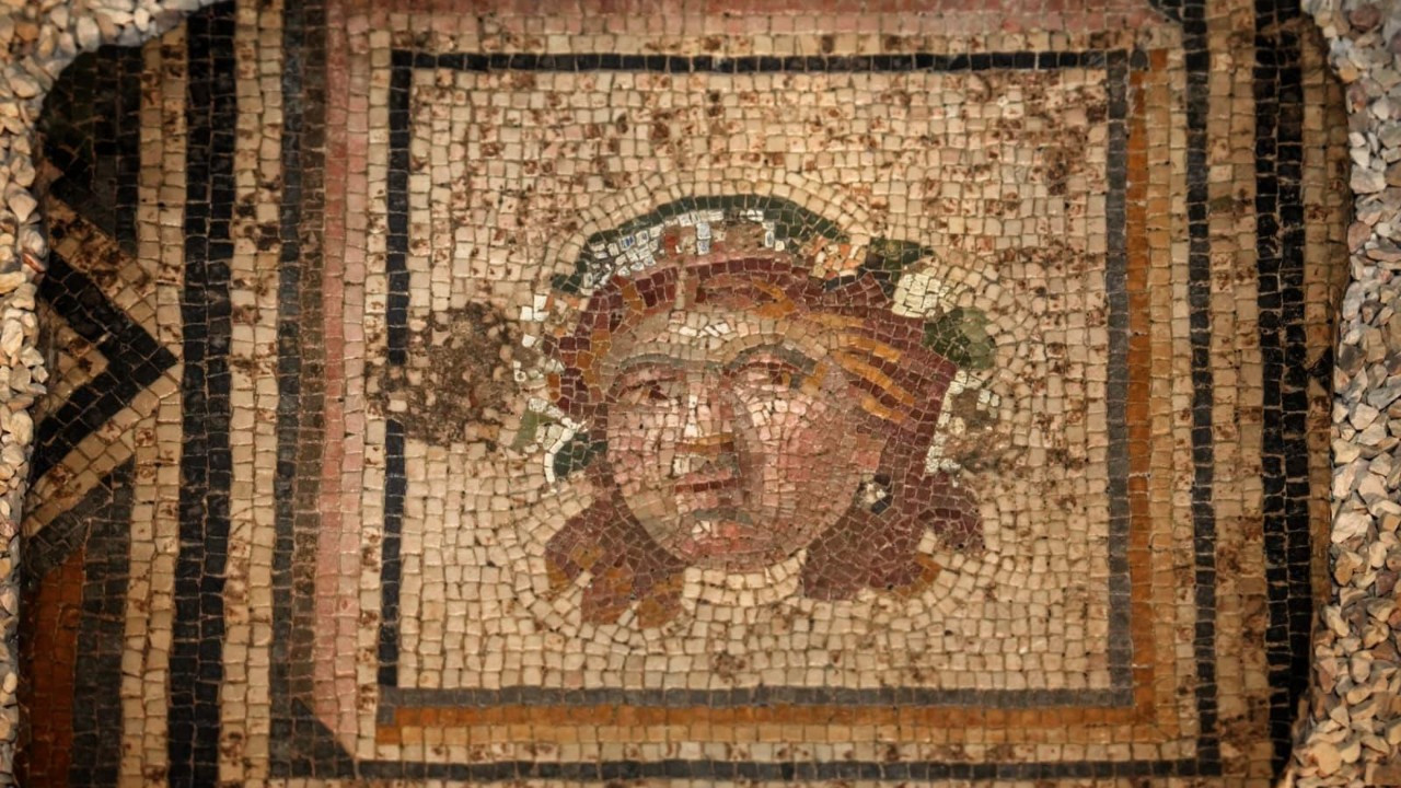 Abdden iade edilen zeugma mozaik paneli evine kavustu d3nVcXKf