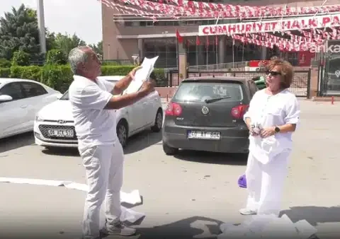 Butlan yonetimi kapisini kapatti 32 bin imzayla gelen yurttas iceri alinmadi ZZEcn34t